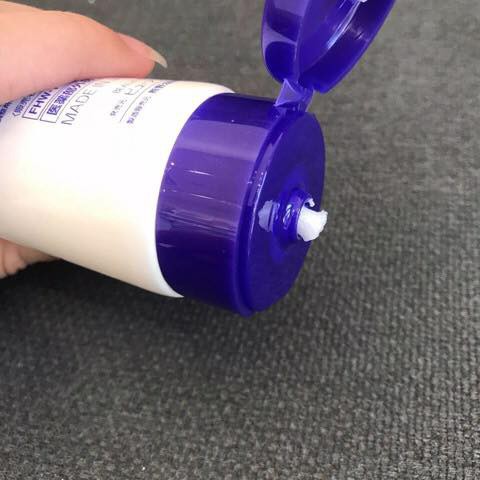 Sữa Rửa Mặt  Sữa Rửa Mặt Hatomugi Naturie Hạt Ý Dĩ 130g Nhật Bản