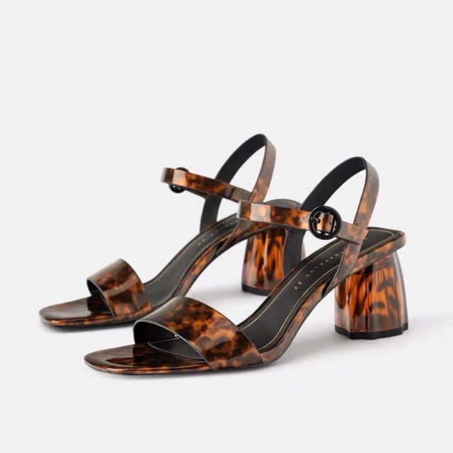 Sandal đồi mồi gót tròn ZaRa. Ảnh thật