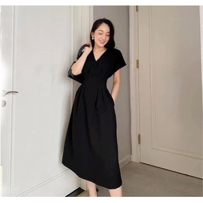 ĐẦM CỔ TIM VAI LIỀN by MULLET (ảnh thật)