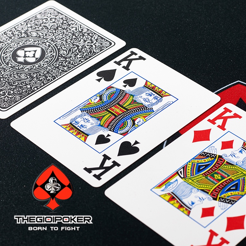 Bài Tây Nhựa Poker Space