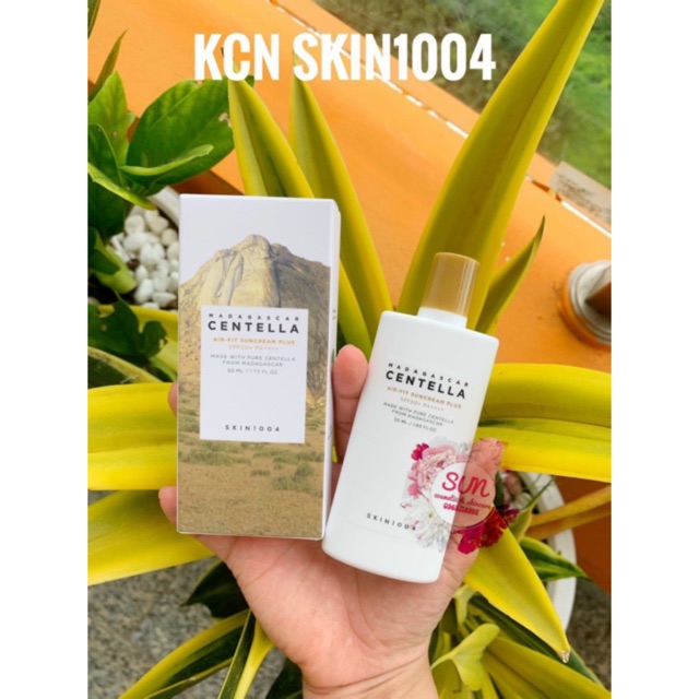 (Mẫu mới) Kem Chống Nắng Skin1004 Madagascar Centella Air-fit Suncream SPF50+ PA++++ 50ml | BigBuy360 - bigbuy360.vn