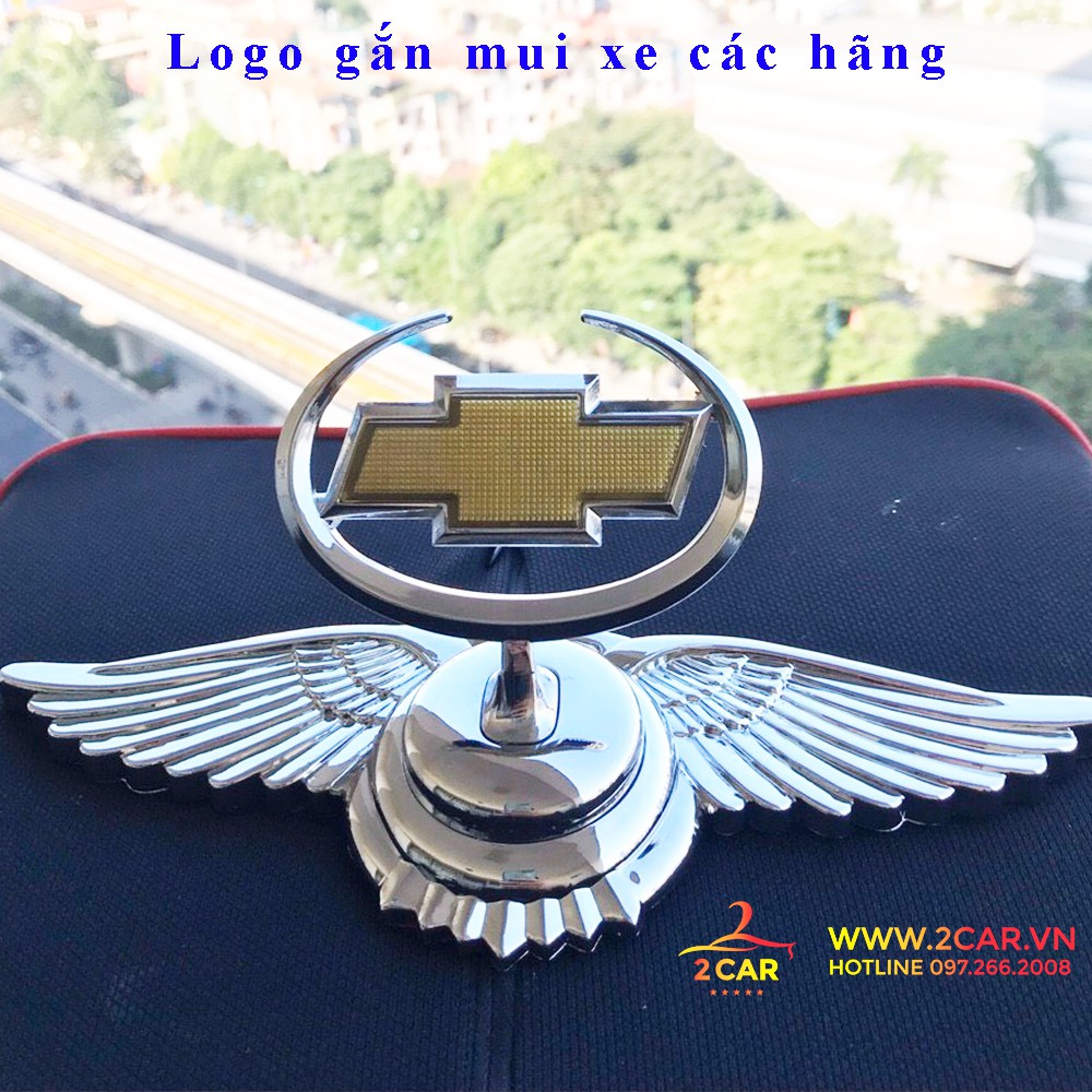 [Mã LIFEAUMAY giảm 10% tối đa 30k đơn 150k] Logo gắn mui xe ô tô hãng Chevrolet