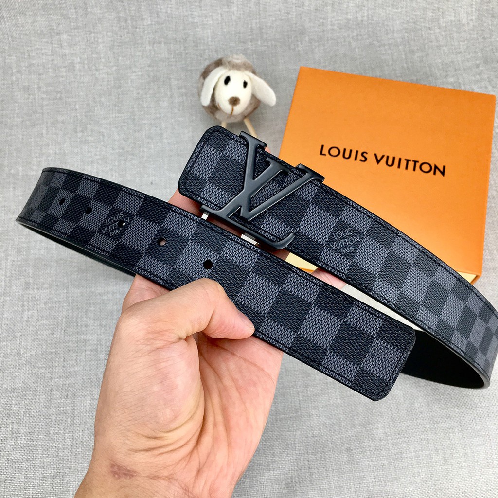 Thắt lưng da Louis Vuitton kiểu dáng sang trọng dành cho nam