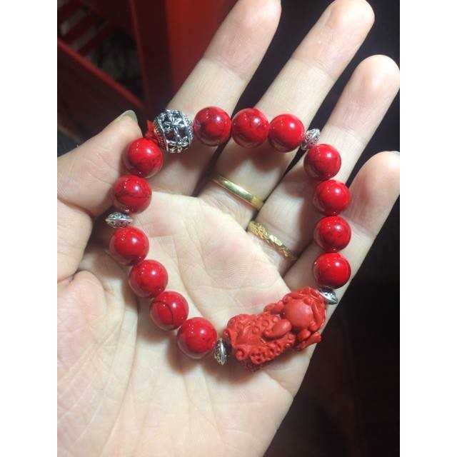 Vòng tay tì hưu đá san hô đỏ :250k