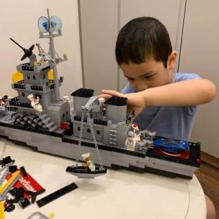 Bộ Lego Xếp Hình Tàu Chiến 112 Khổng Lồ gồm 970 chi tiết