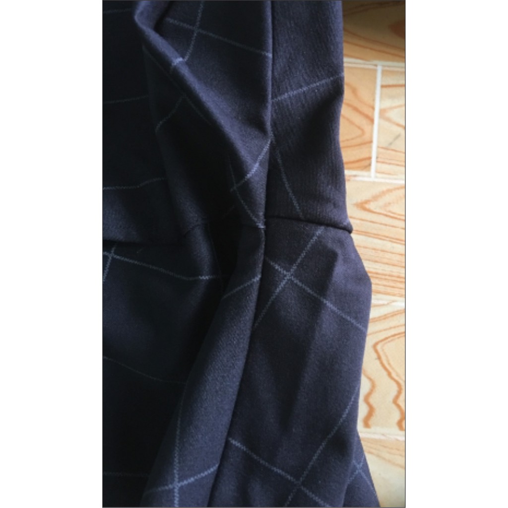 Quần tây nam đen caro_Quần tây âu kẻ sọc ống côn dáng body cao cấp | BigBuy360 - bigbuy360.vn