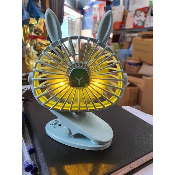 quạt kẹp bàn mini