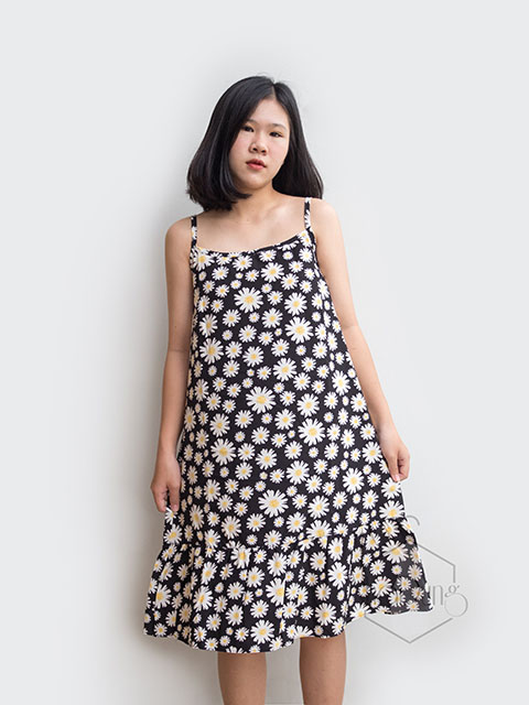 [Mã SMA071008 hoàn 10K xu đơn 0Đ] Váy ngủ 2 dây dễ thương họa tiết cúc họa mi chất vải silk lụa size tử 40-65kg | BigBuy360 - bigbuy360.vn