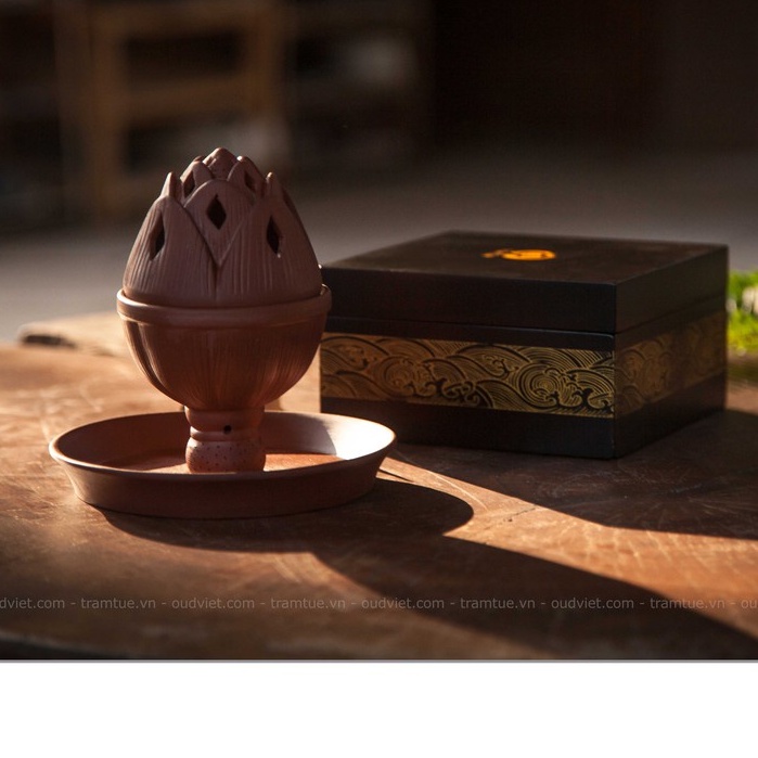 Nụ trầm hương thượng hạng 64 viên nguyên liệu trầm kiến tự nhiên sang trọng, hương thơm thanh ngọt và sâu lắng