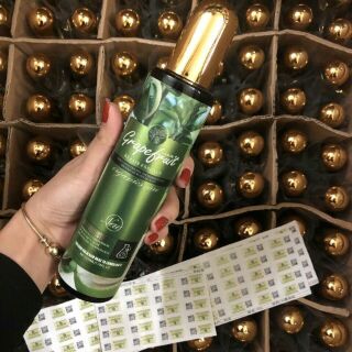 🍓
Xịt dưỡng tóc tinh dầu bưởi     ORGANIC GRAPE FRUIT💥