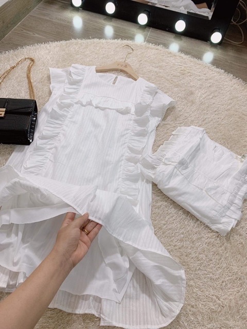 VÁY SUÔNG VIỀN BÈO ĐUÔI CÁ | BigBuy360 - bigbuy360.vn