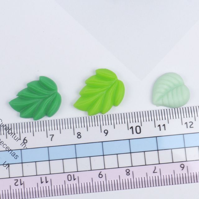 Charm slime mặt lá xanh làm kẹp tóc