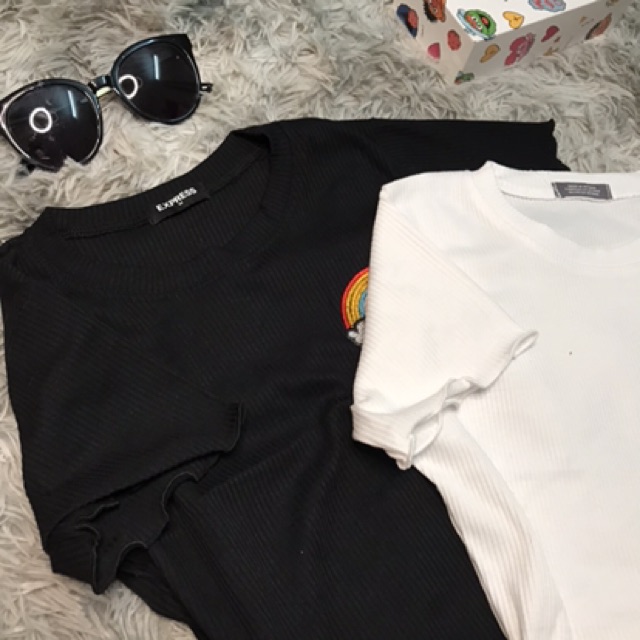 Áo croptop  Áo kiểu nữ thêu hình cầu vồng Ulzzang