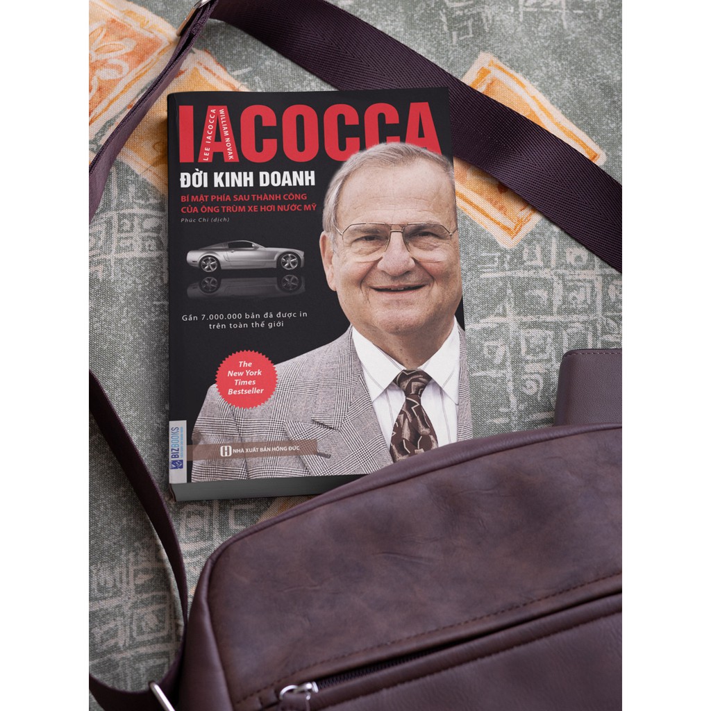 Sách - Iacocca: Đời kinh doanh – Bí mật phía sau thành công của ông trùm xe hơi nước Mỹ + tặng kèm bút bi
