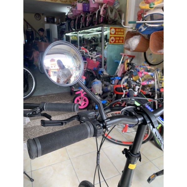 Gương chiếu hậu xe đạp