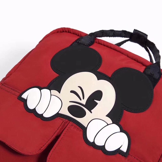 Balo đỏ Zara hoạ tiết Mickey