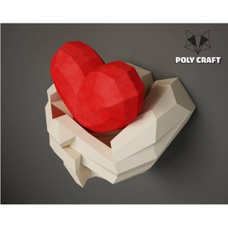 Mô hình giấy 3D Tay Nâng Trái Tim (Poly Craft)