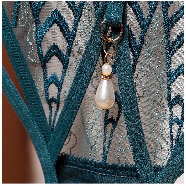 QL2245 Quần Lót Ren Thêu Tinh Tế Lộ Sau Gắn Ngọc Quyến Rũ @lingerie.sm.toys