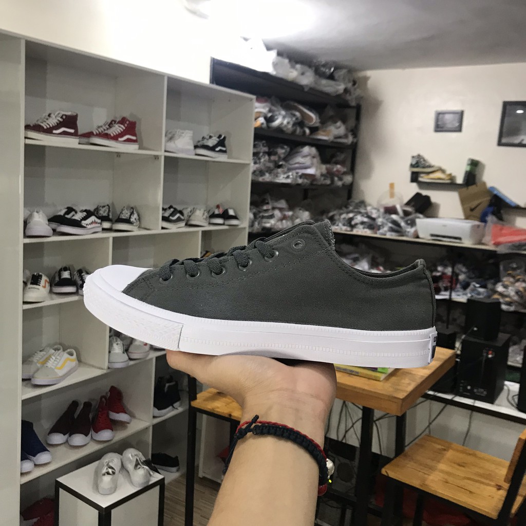 Sale Sốc| Giày thể thao Chuck II thấp cổ ghi xám - Full Box,tag - Freeship
