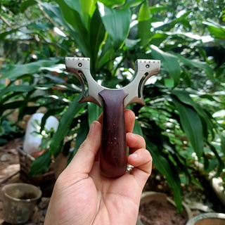 Ná Cao Su Inox Tay Cầm Gỗ