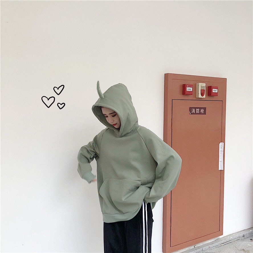 Áo khoác sweater bằng vải lông dáng rộng có ăng ten màu tím thời trang thu đông cho nữ sinh 10.13 | BigBuy360 - bigbuy360.vn