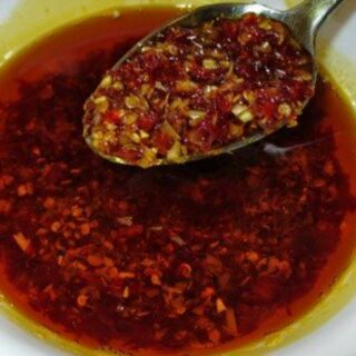 Sa tế ớt trộn bánh tráng