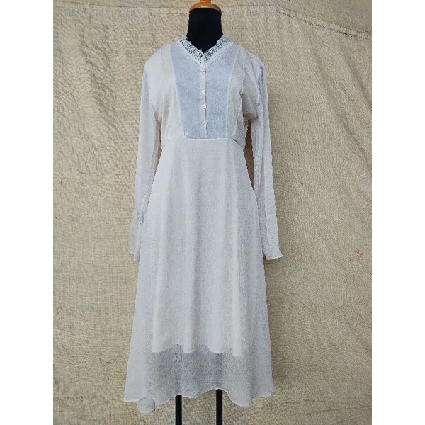 Đầm xòe size M L nhỏ