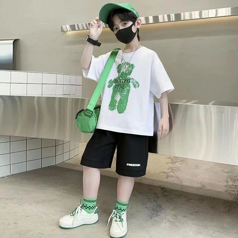 Set Áo Thun Ngắn Tay Và Quần Short Thời Trang Mùa Hè Phong Cách Mới Cho Bé Trai