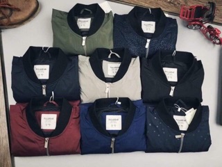 Áo gió Pull and Bear