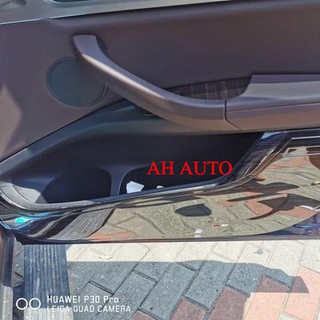 Ốp tapli elantra 2016-2018