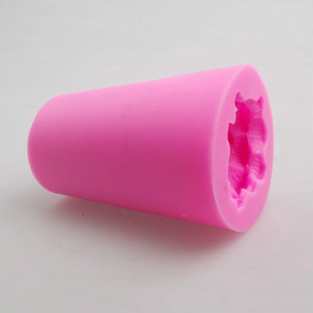 3D Christmas Tree Candle Trumpet Silicone Soap Mold Fondant Cake Baking Tool