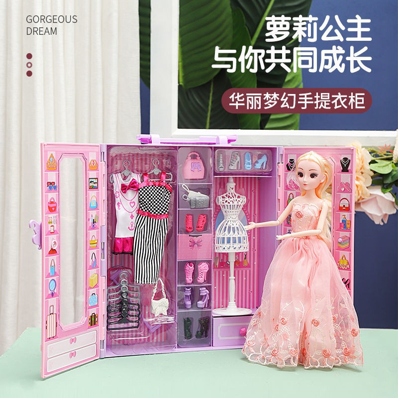 Tủ quần áo trong mơ Barbie Biệt thự lâu đài