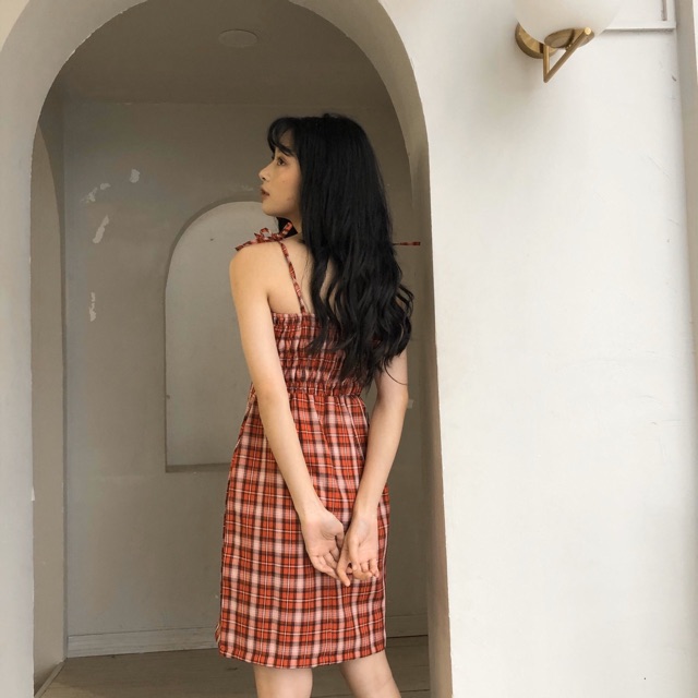 Váy hai dây kẻ caro | BigBuy360 - bigbuy360.vn