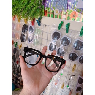Kính Mắt 2 Chấm Dọc