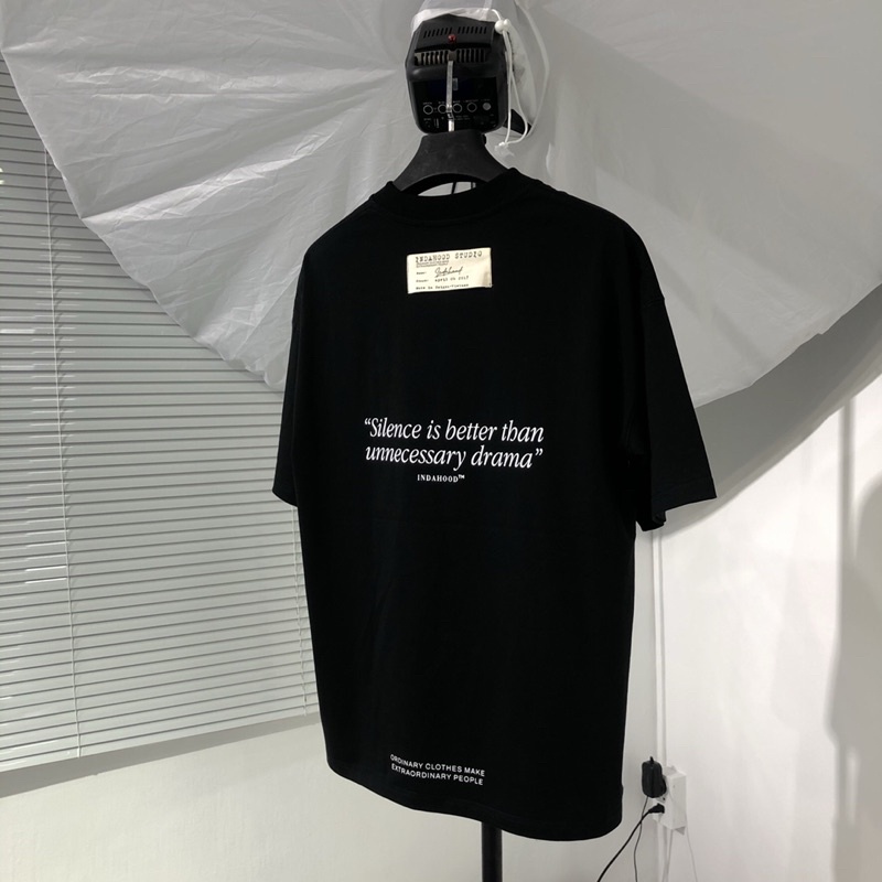 Áo Thun form rộng SILENCE INDAHOOD Black/White | BigBuy360 - bigbuy360.vn