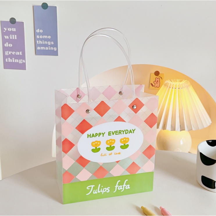 Túi đựng quà hình cute dễ thương - giỏ đựng đồ nhựa PVC trong cao cấp dùng được nhiều lần