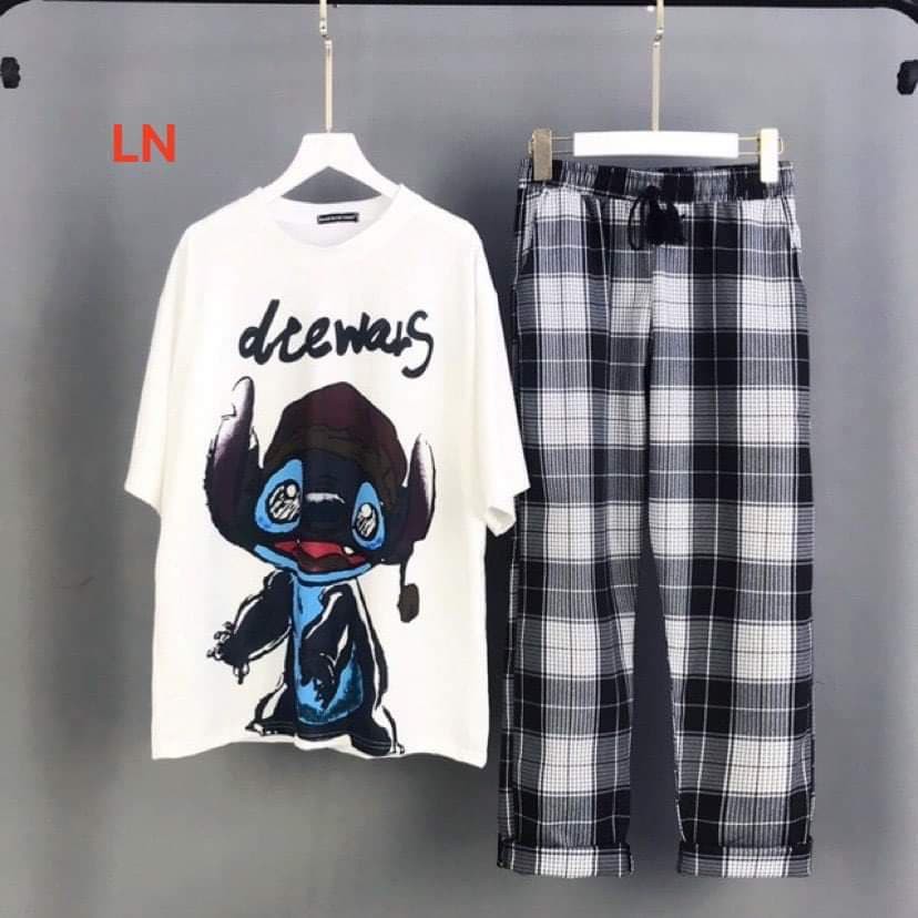 Set áo phông họa tiết chó và quần caro