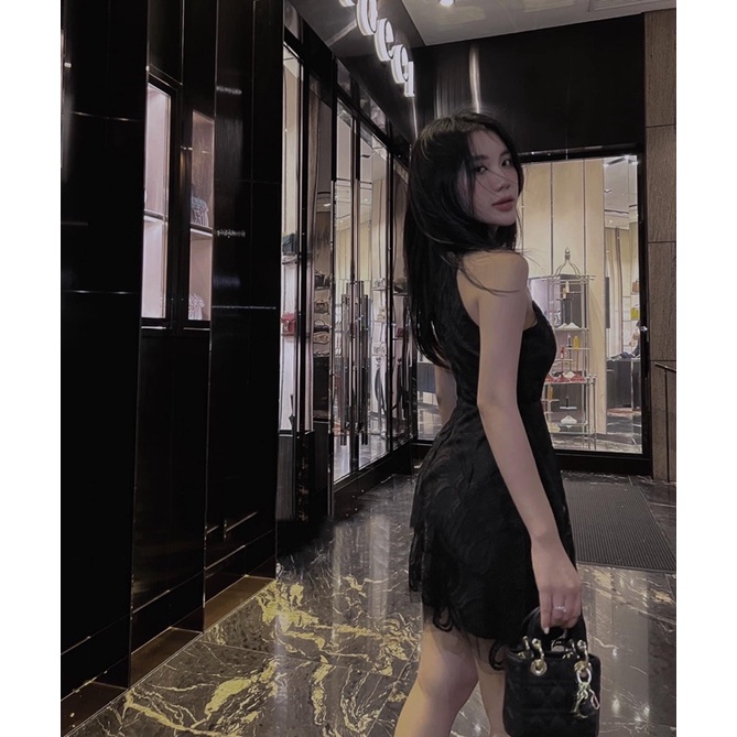 Đầm nữ đầm 2 màu đen trắng giống mẫu lên dáng xinh kèm ảnh thật trải sàn