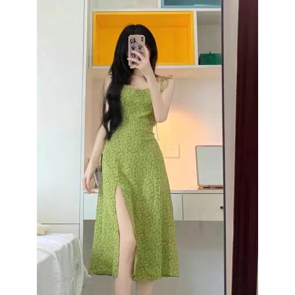 Váy hai dây dáng dài xẻ tà màu xanh lá cây cực hotrend