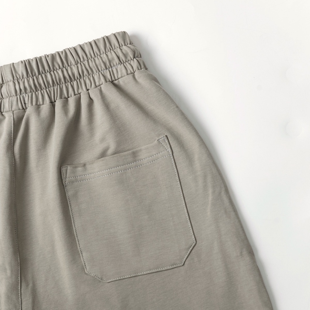 Quần Đùi Essentials Nam Nữ Unisex, Quần Short Bộ, Nỉ Da Cá Co Dãn, Thương Hiệu Blue Blooded