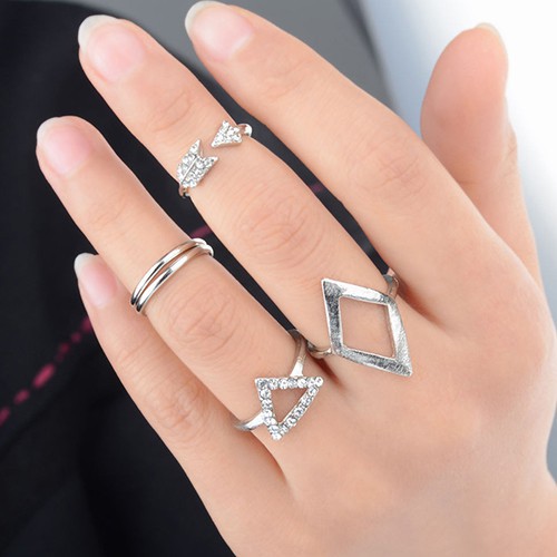Bộ 5 nhẫn hợp kim đính đá nhiều hình dạng khác nhau đầy quyến rũ dành cho nữ
