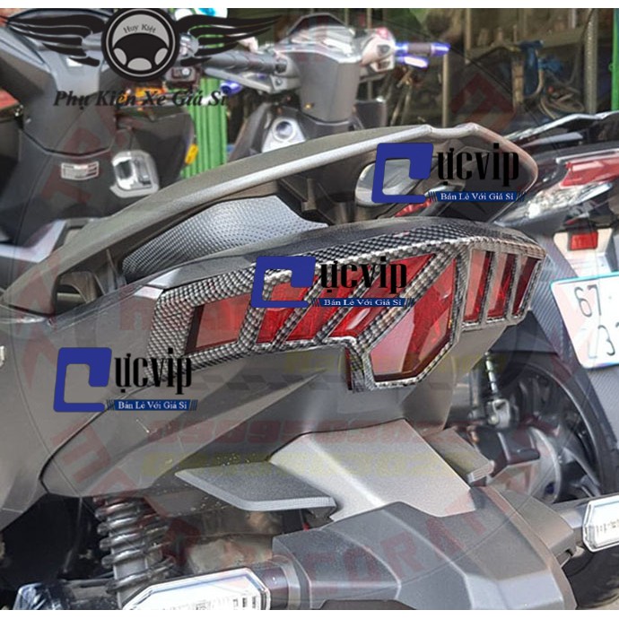 [Giá Siêu Rẻ] Chụp Lái Đèn Hậu Vario 2018 - 2022 Carbon 2593