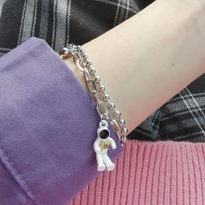 Vòng Tay Thép Titan A0005 Mặt Hình Phi Hành Gia Cá Tính Cho Cặp Đôi