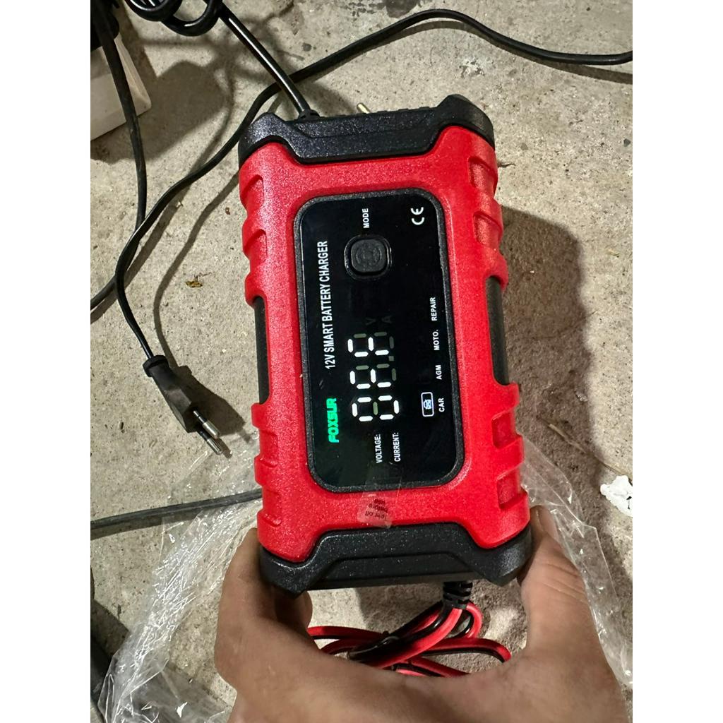 Sạc Bình ắc quy ô tô xe máy 12V 4Ah - 100Ah FOXSUR tự ngắt khi đầy chức năng bảo dưỡng phục hồi ắc quy bằng khử sunfat