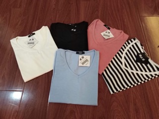 Sale lẻ size áo phông cổ tim HM