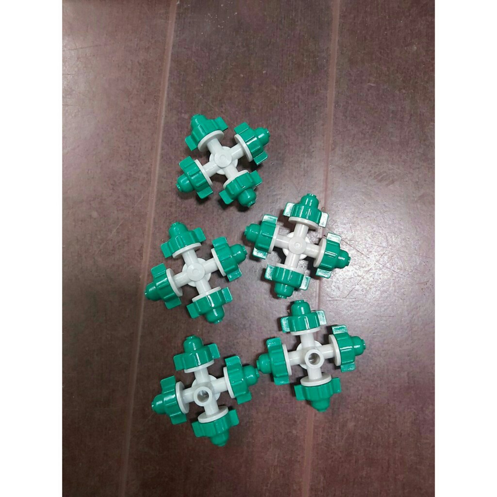 Béc phun sương 4 tia