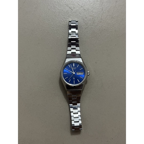 Đồng Hồ Nữ mặt xanh citizen có lịch