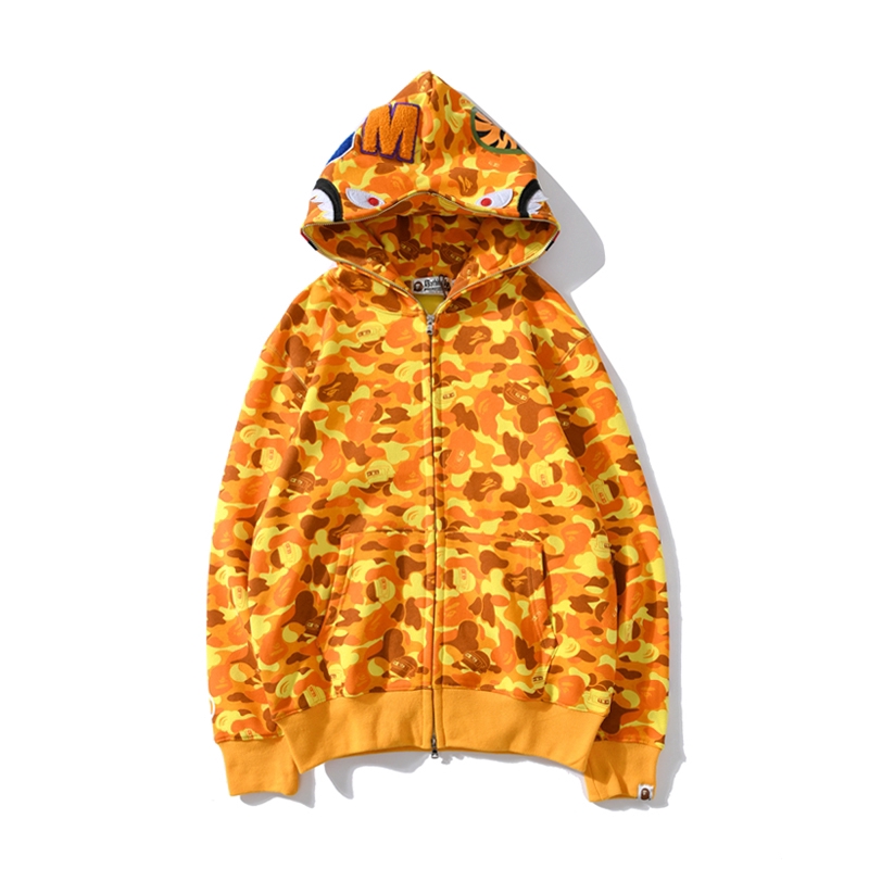 Áo hoodie Bape C06591
cá tính