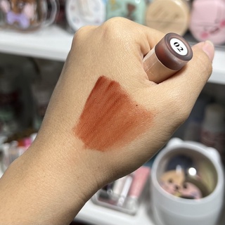 Son bóng lipgloss Uni