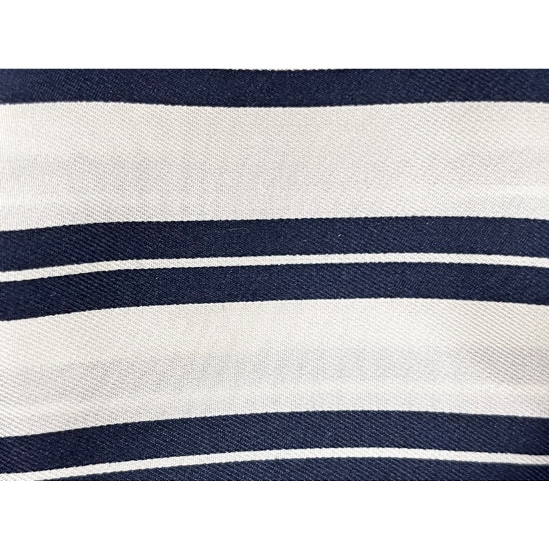 Khăn Cầm Tay Vuông Cho Nam Mango